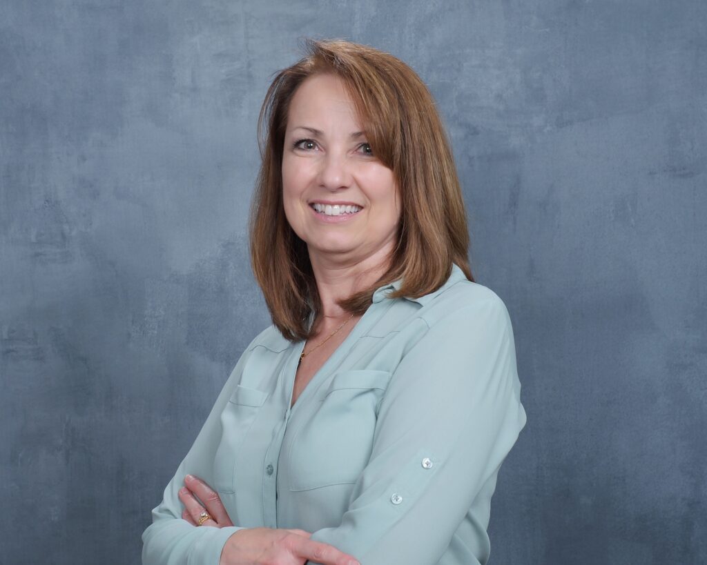 Leah Windell headshot